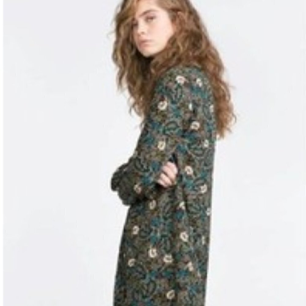 Zara Floral Romper Size Small